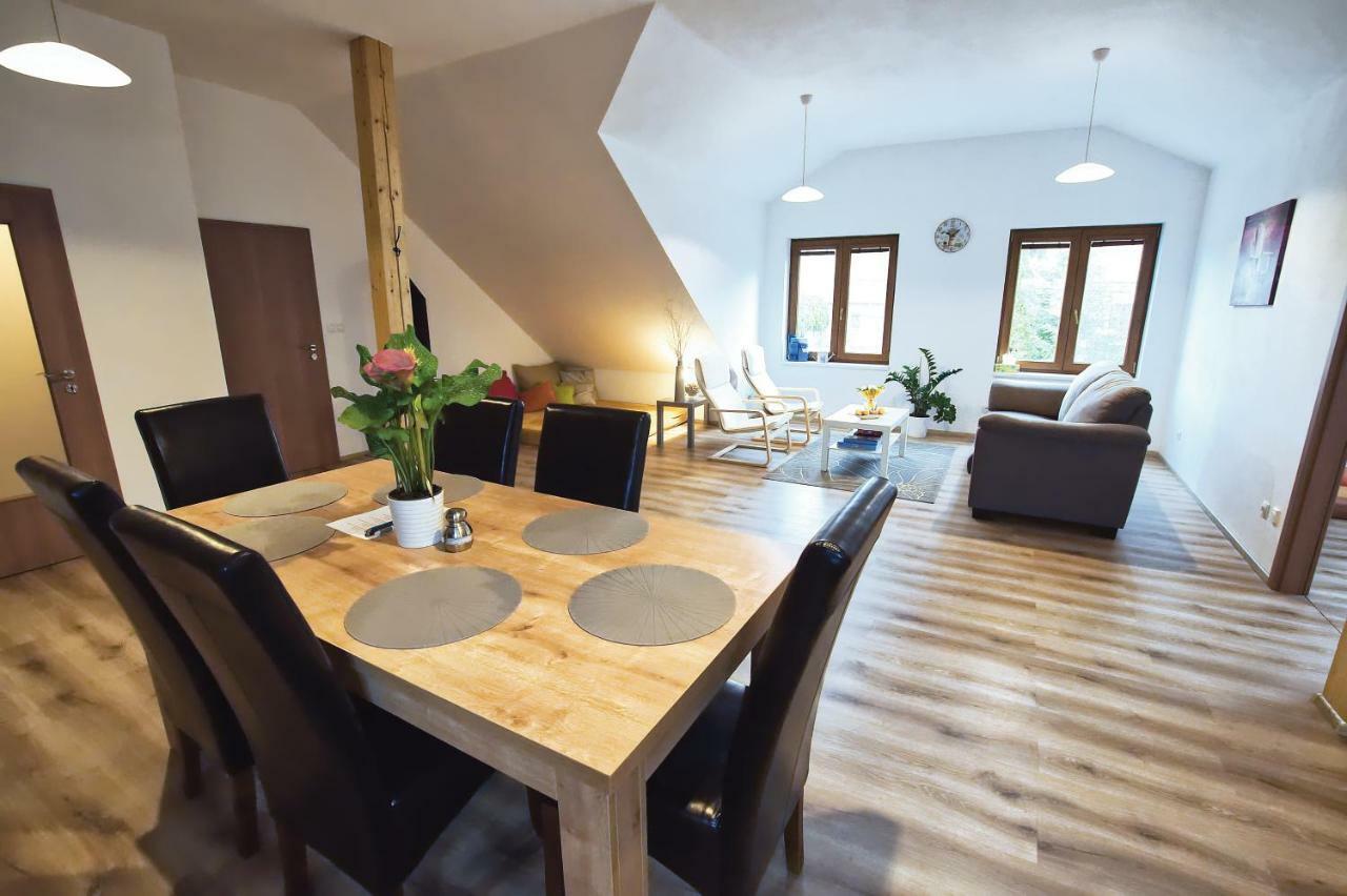 "U Capa" Krasny Apartman V Sedleci 세들레츠 외부 사진