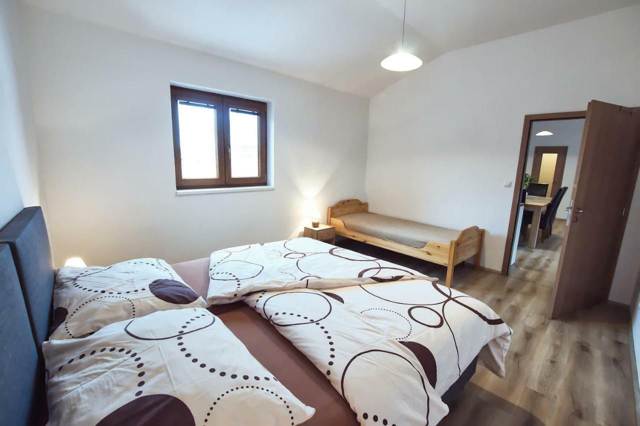 "U Capa" Krasny Apartman V Sedleci 세들레츠 외부 사진