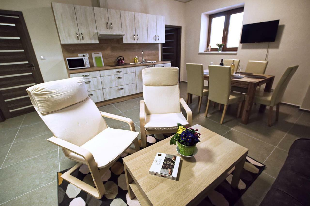 "U Capa" Krasny Apartman V Sedleci 세들레츠 외부 사진