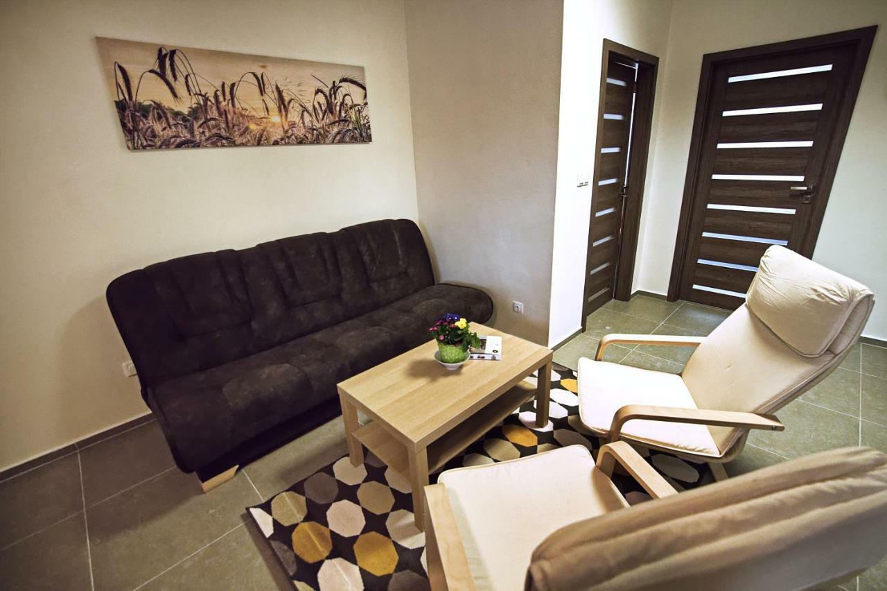 "U Capa" Krasny Apartman V Sedleci 세들레츠 외부 사진